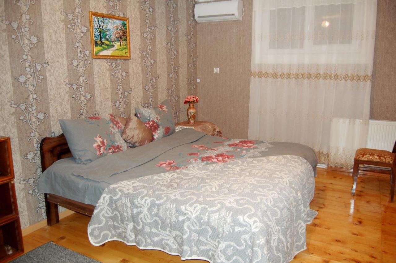 Excellent Hostel Kutaisi Exterior photo